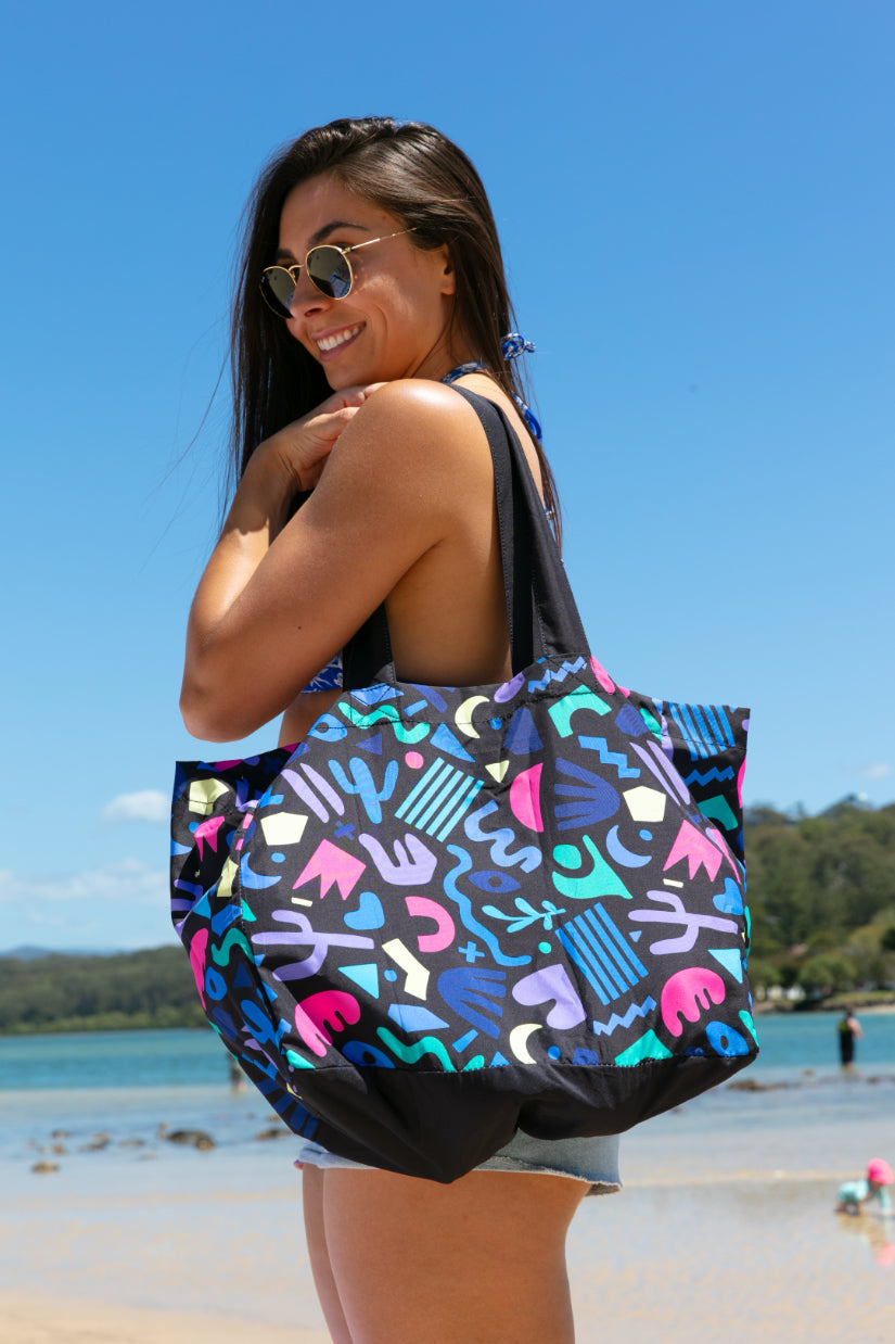 Foldable Black Fiesta x Deb McNaughton Bag-Cheeky Winx