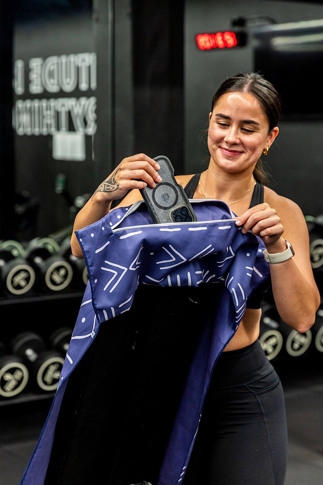 Hooded Aztec Blue Gym Towel - Cheeky Winx