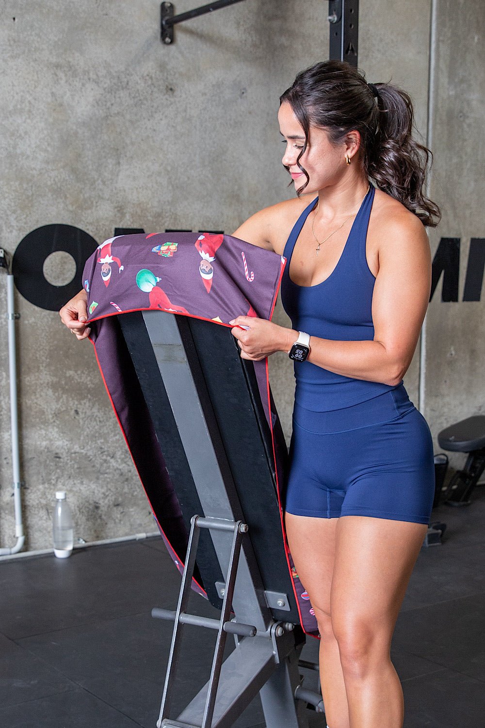 Hooded The Elf On The Shelf® Gym Towel - Cheeky Winx