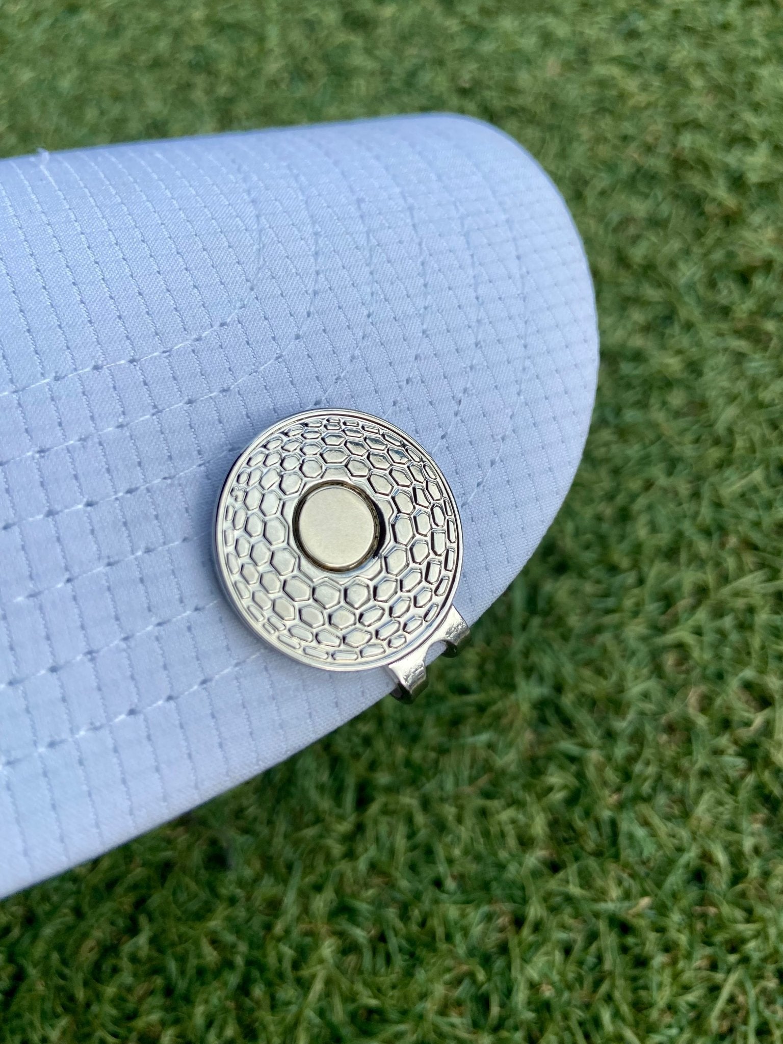 Pineapple Ball Marker - Cheeky Winx