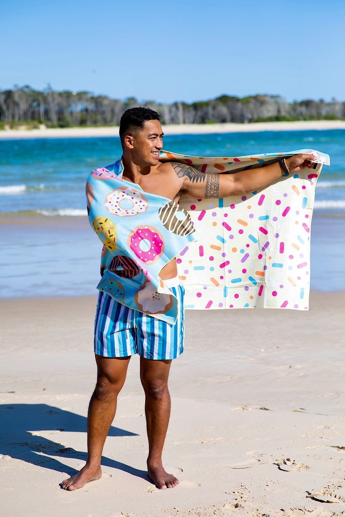 BAGLESS XL Beached Donuts - Cheeky Winx