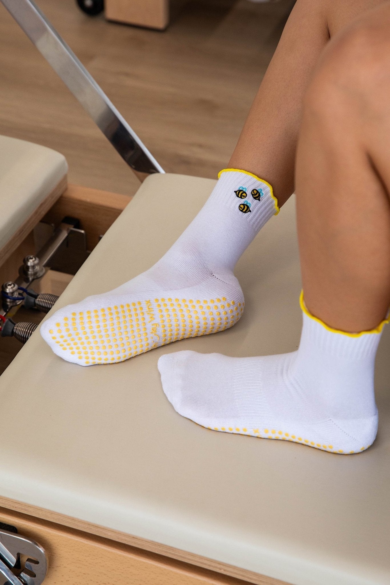 Bumble Bees Grip Socks - Cheeky Winx